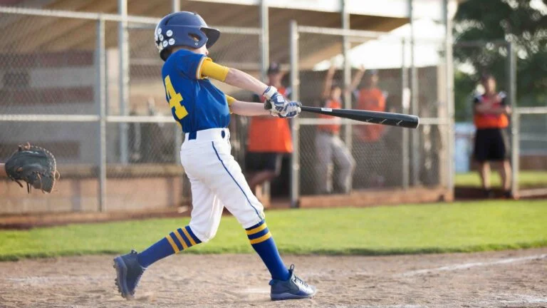 image of a youth baseball player